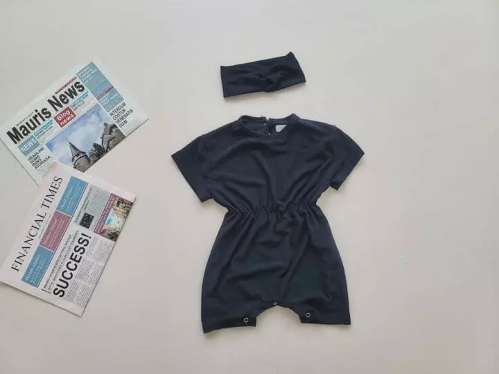 Moran - Korean Baby Fashion - #babylifestyle - Cool Pleats Bodysuit with Hairband