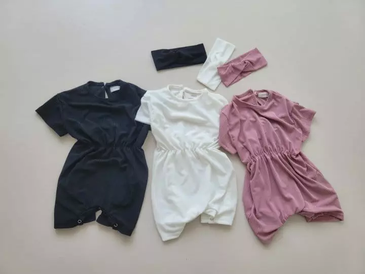 Moran - Korean Baby Fashion - #babyootd - Cool Pleats Bodysuit with Hairband - 4