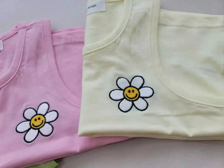 Moran - Korean Children Fashion - #kidsshorts - Dasiy Mango Sleeveless - 5