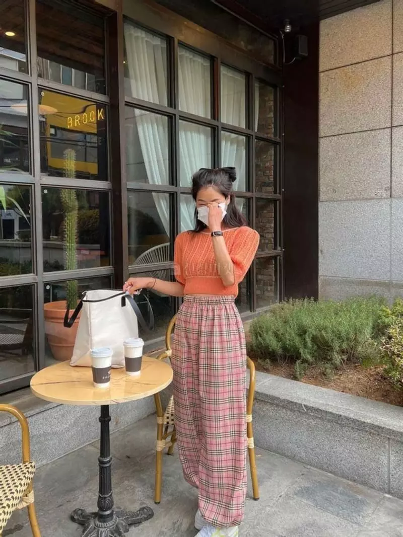 Mosaic - Korean Women Fashion - #momslook - Check Wide String Pants
