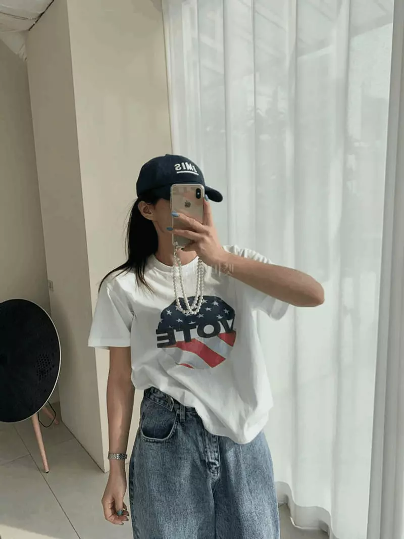Mosaic - Korean Women Fashion - #momslook - Paint Tee