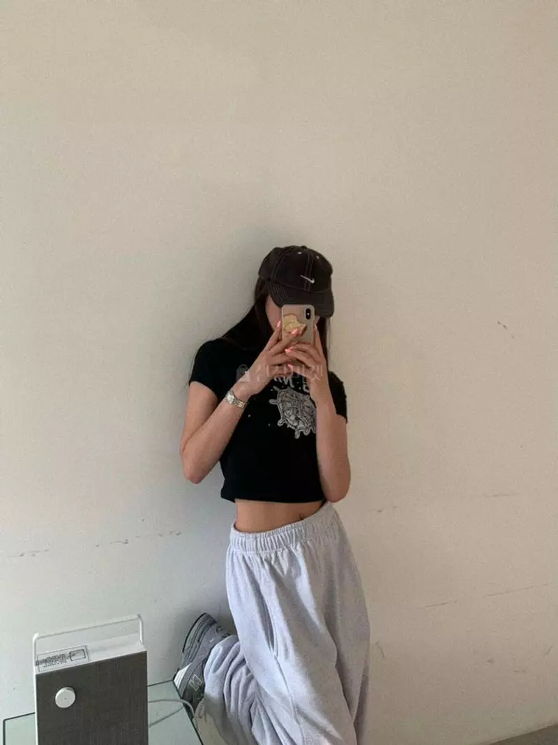Mosaic - Korean Women Fashion - #momslook - Cubic Tee