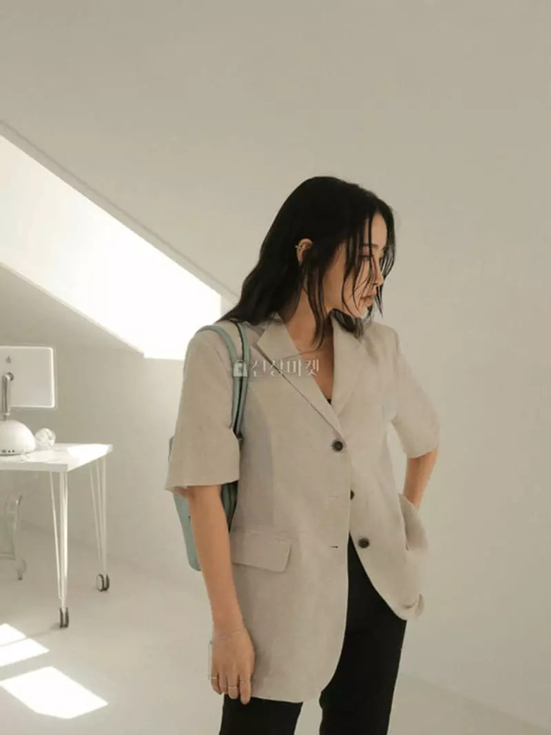 Mosaic - Korean Women Fashion - #momslook - Alio Boxy Jacket