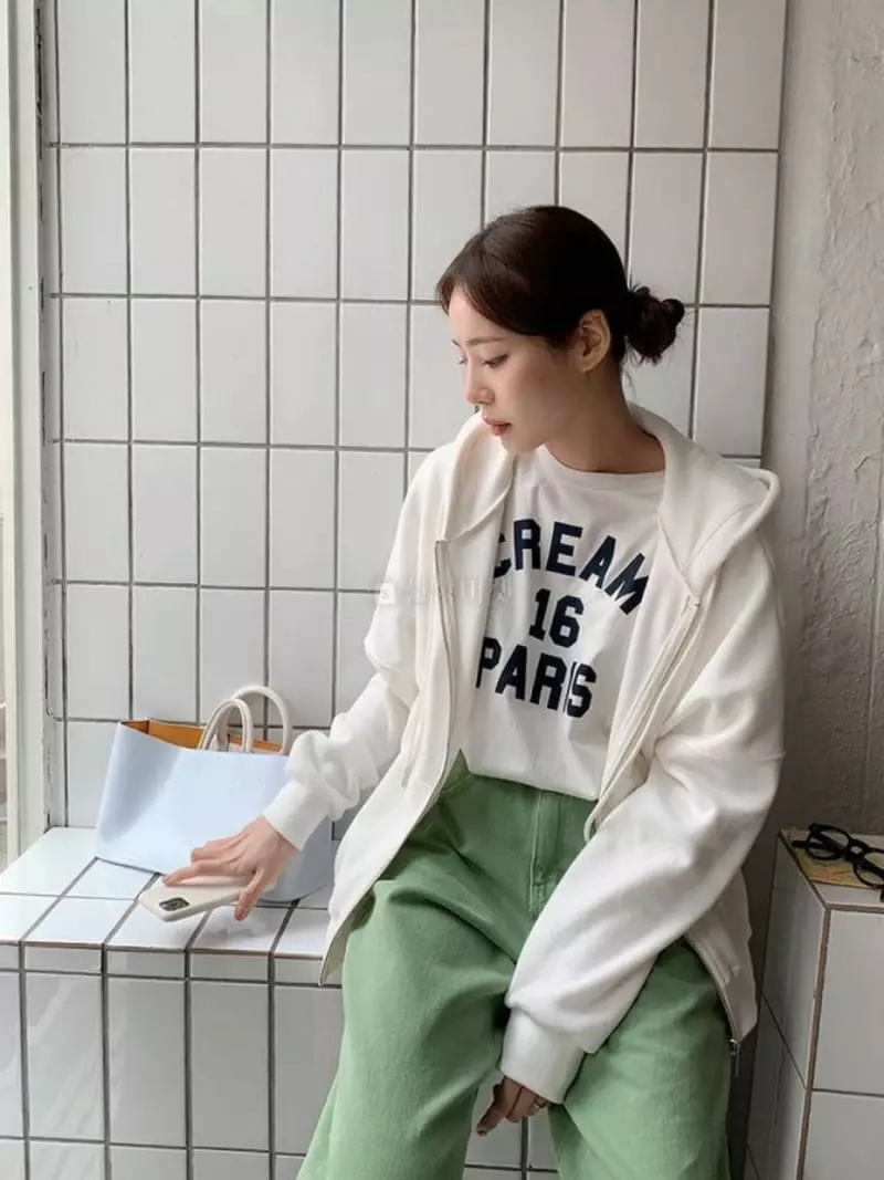 Mosaic - Korean Women Fashion - #restrostyle - Cream Paris Tee - 4