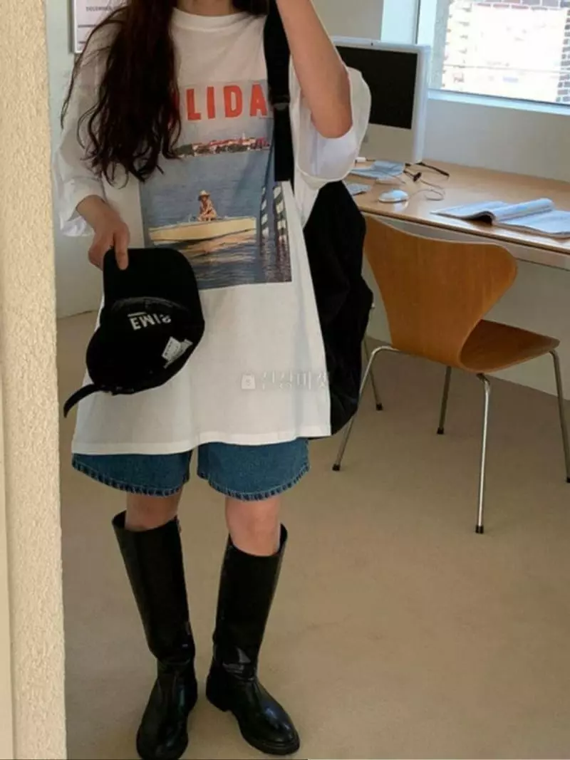 Mosaic - Korean Women Fashion - #vintageinspired - Holliday Tee - 2