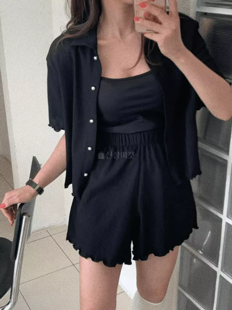 Mosaic - Korean Women Fashion - #womensfashion - Bonbon Wave Pad Cardigan - 2