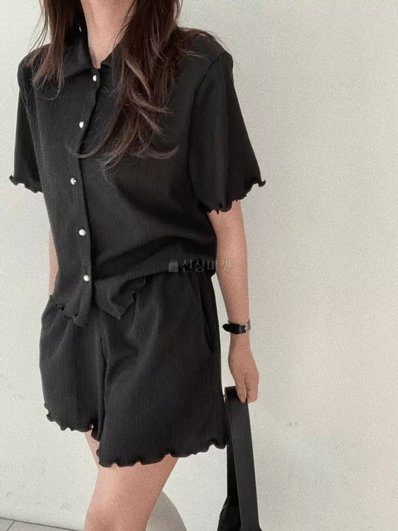 Mosaic - Korean Women Fashion - #momslook - Bonbon Wave Pad Cardigan - 4
