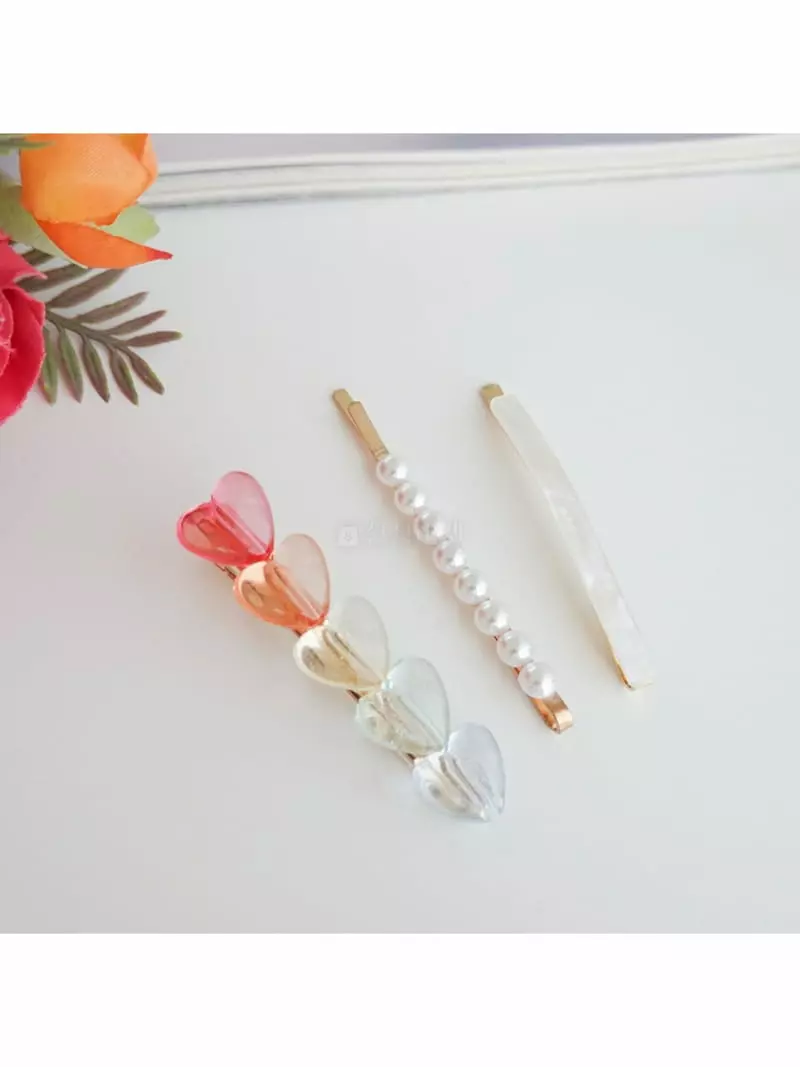 Noii - Korean Women Fashion - #momslook - H1506 Heart Hairpin Set