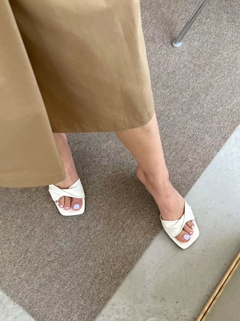Nouvel - Korean Women Fashion - #momslook - 7231 Slippers Mule Heel