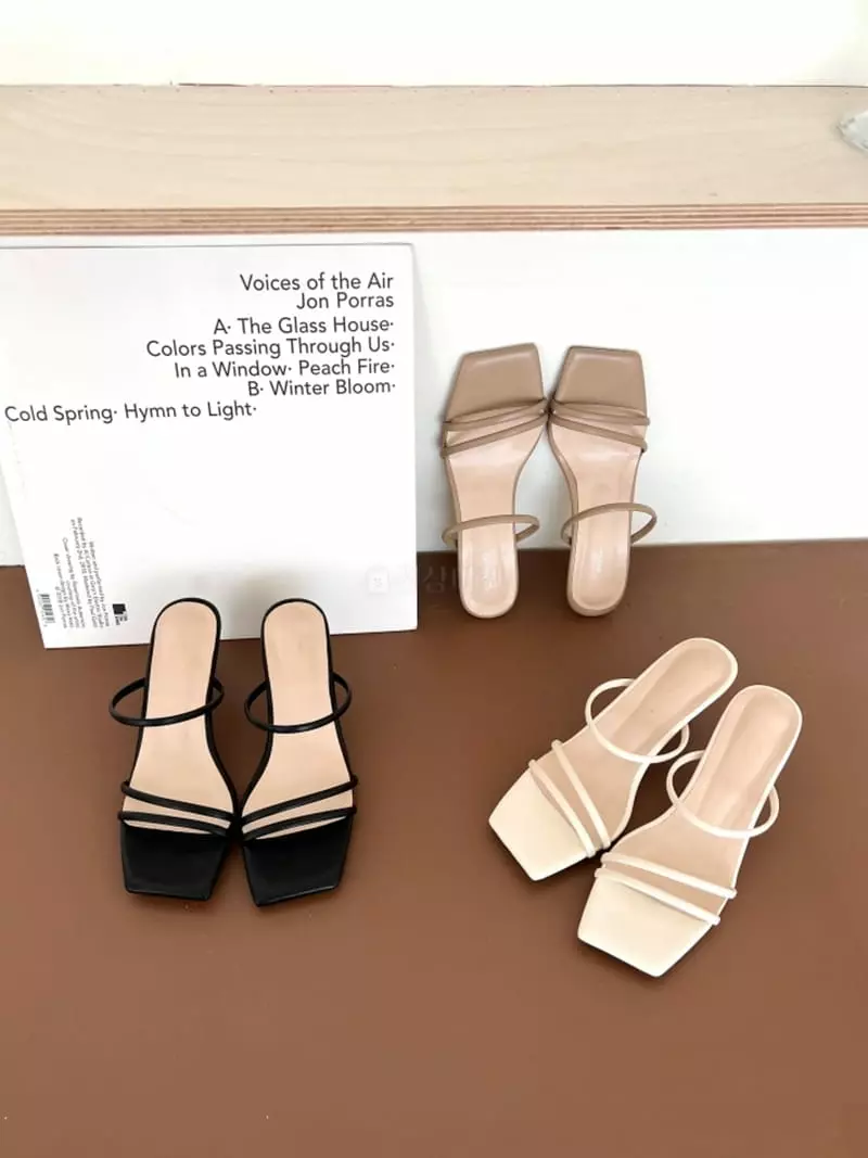 Nouvel - Korean Women Fashion - #vintagekidsstyle - 7226 Slippers Heel