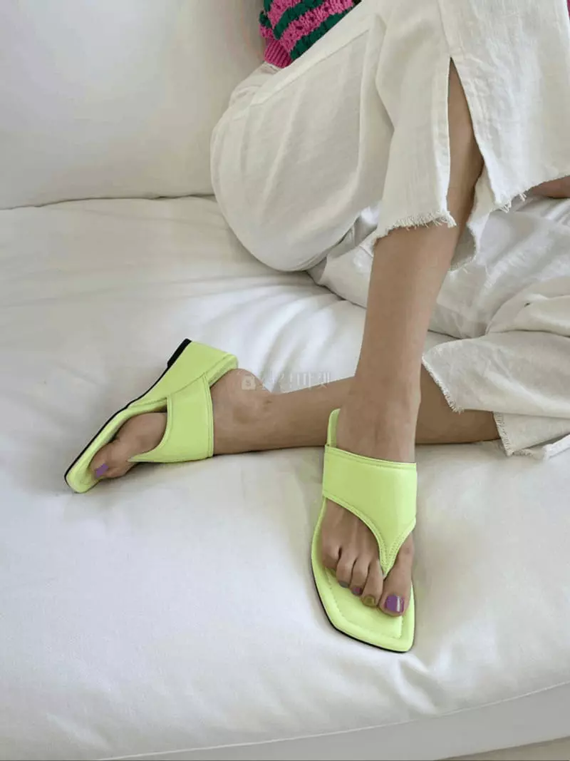 Onandon - Korean Women Fashion - #womensfashion - 6711 Flip-flops Mule - 4