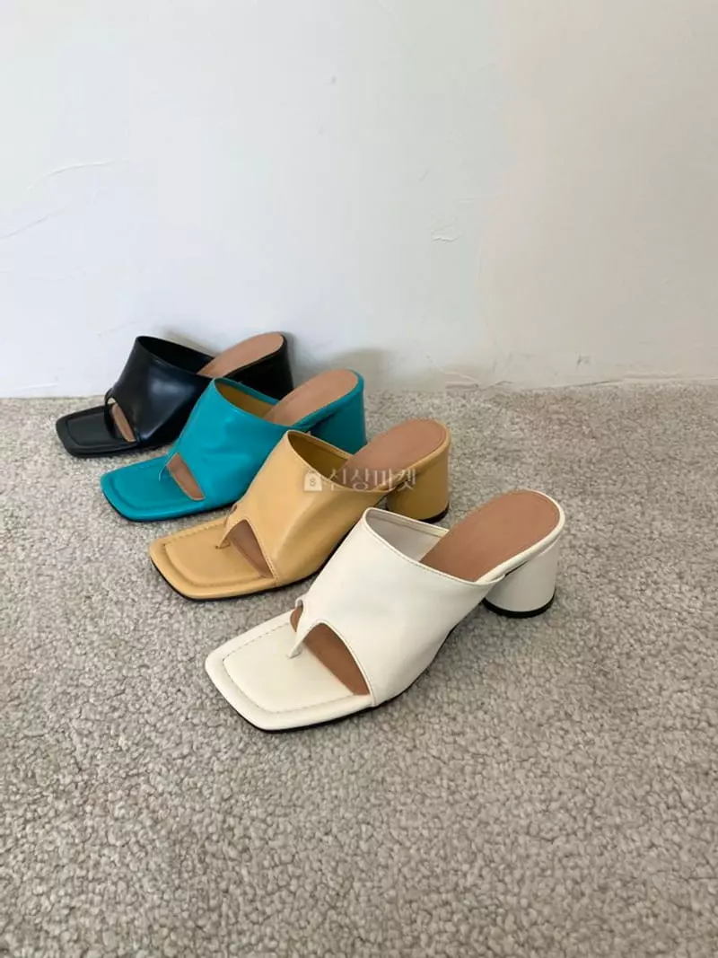Onandon - Korean Women Fashion - #vintageinspired - 2201 Flip-flops Sandals - 2