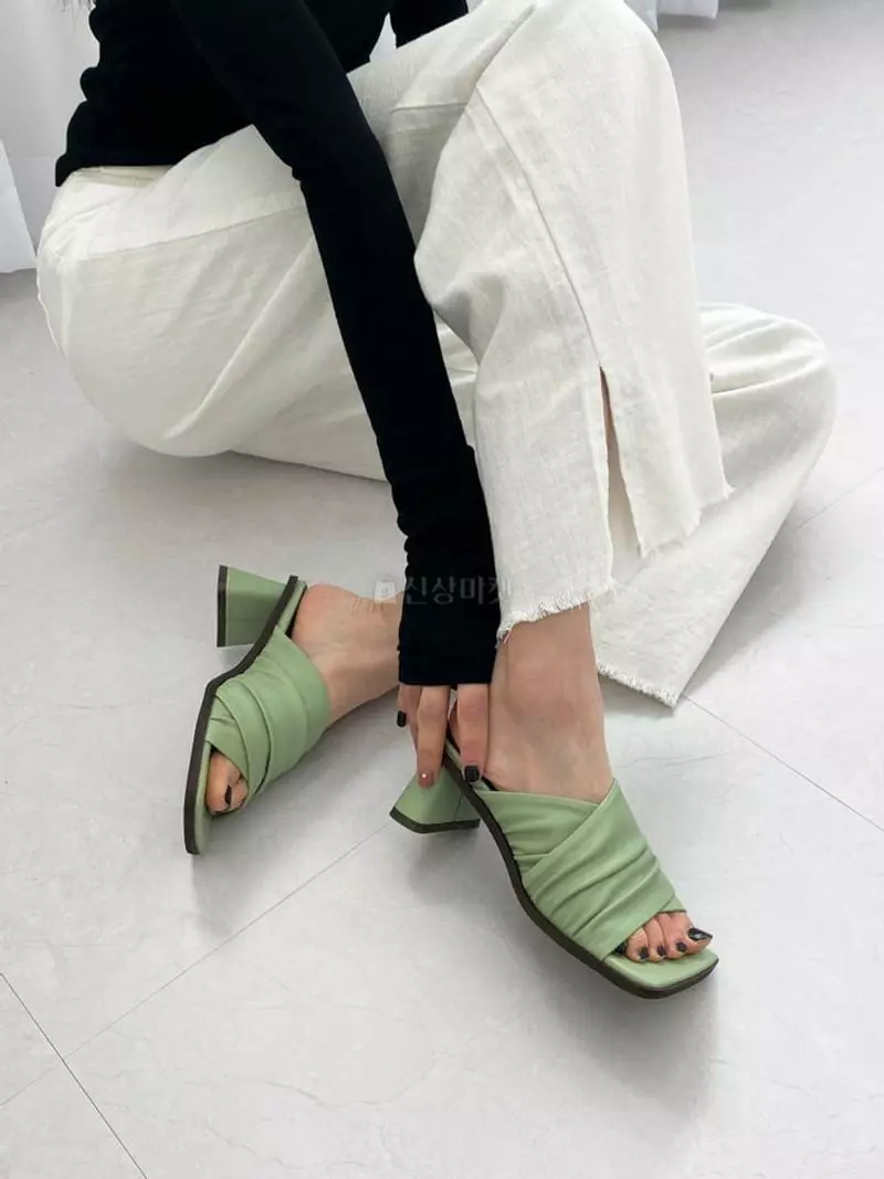 Onandon - Korean Women Fashion - #womensfashion - 6708 Sandals Mule - 2