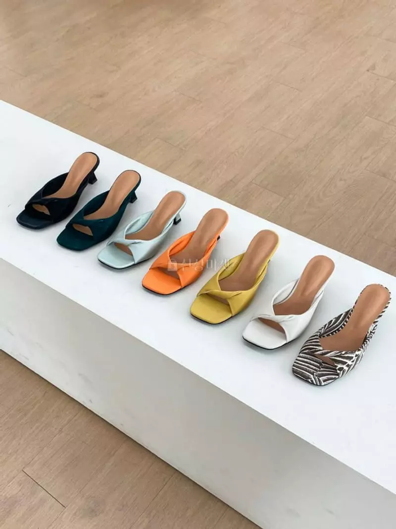 Onandon - Korean Women Fashion - #womensfashion - 6704 Sandals