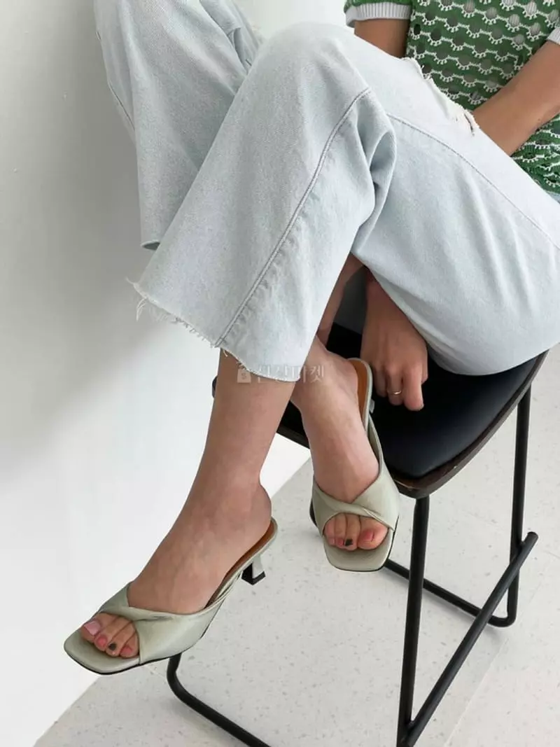 Onandon - Korean Women Fashion - #womensfashion - 6704 Sandals - 3
