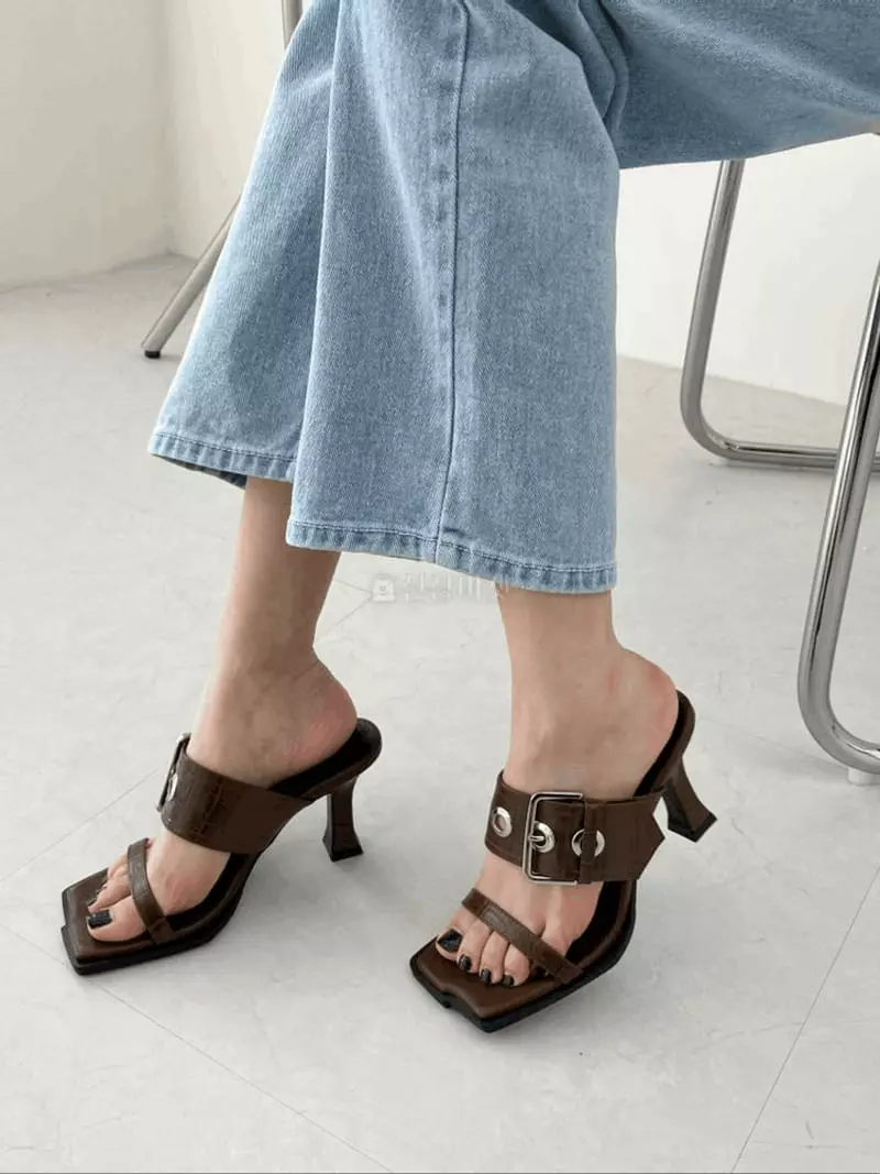 Onandon - Korean Women Fashion - #womensfashion - 5704 Sandals Mule - 2