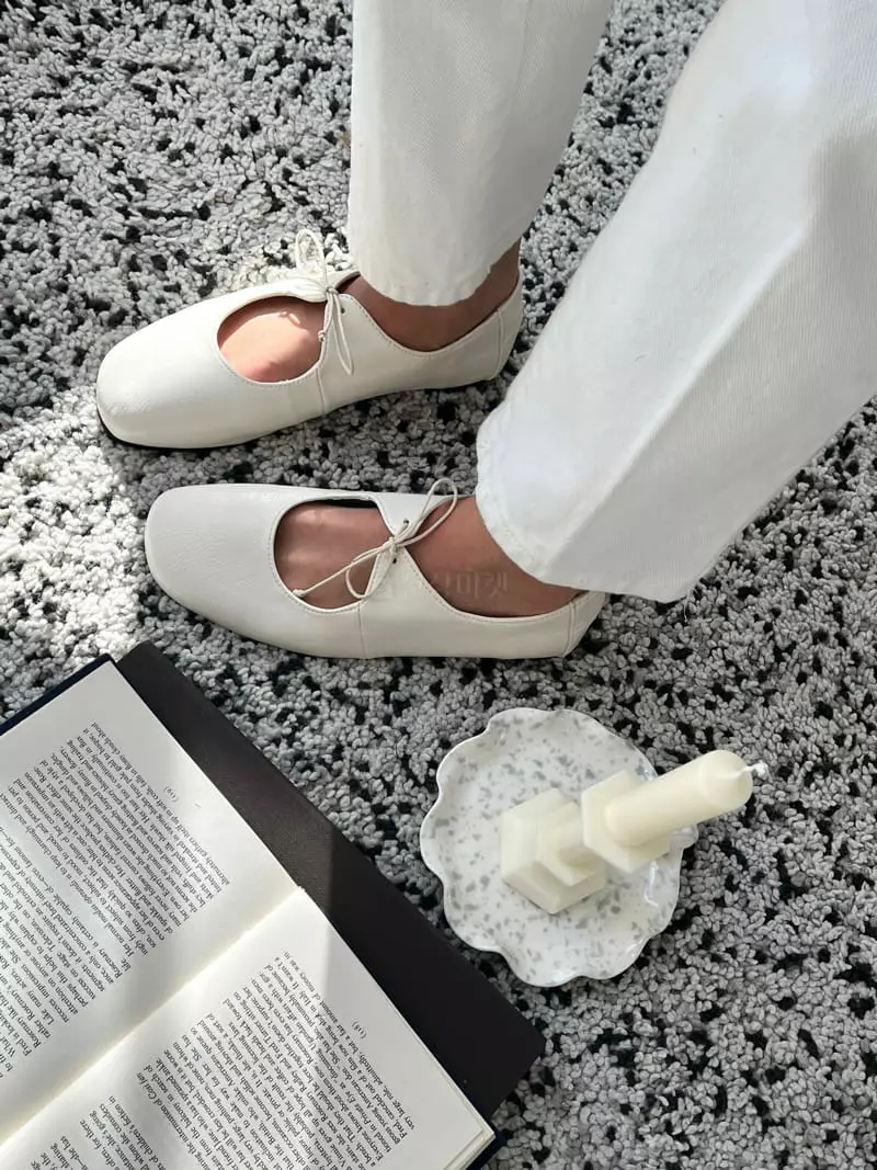 Onandon - Korean Women Fashion - #womensfashion - 2205 Merry Jane Loafer Flats - 2