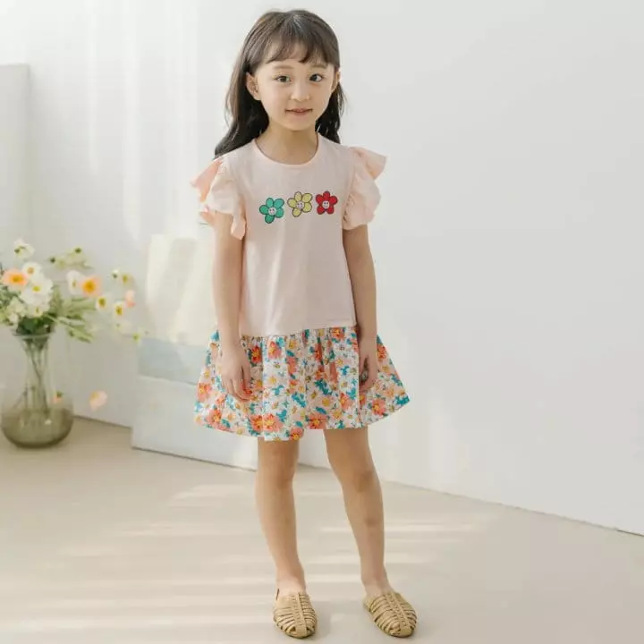 Orange Mom - Korean Children Fashion - #kidzfashiontrend - Smile Flower One-piece - 3