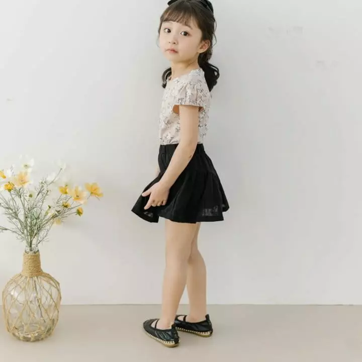 Orange Mom - Korean Children Fashion - #stylishchildhood - Cap Sleeves Flower Tee - 3