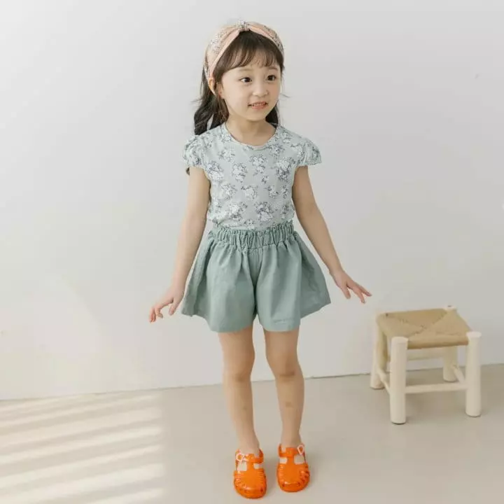Orange Mom - Korean Children Fashion - #todddlerfashion - Cap Sleeves Flower Tee
