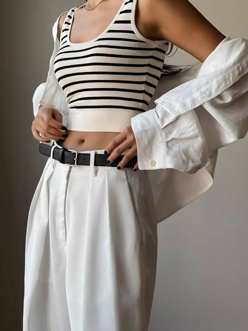 Paper Moon - Korean Women Fashion - #restrostyle - Crop Tank Top - 7