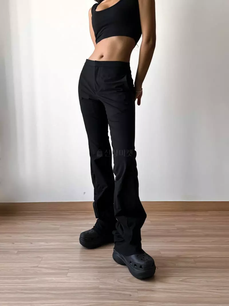 Paper Moon - Korean Women Fashion - #restrostyle - Curved Drap Detail Maxy Trouser