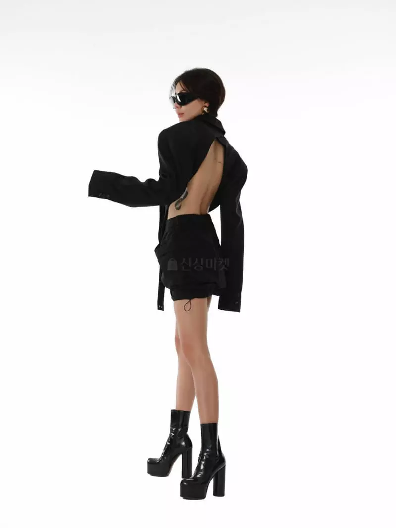 Paper Moon - Korean Women Fashion - #vintageinspired - Luxe Padded Jacket - 4