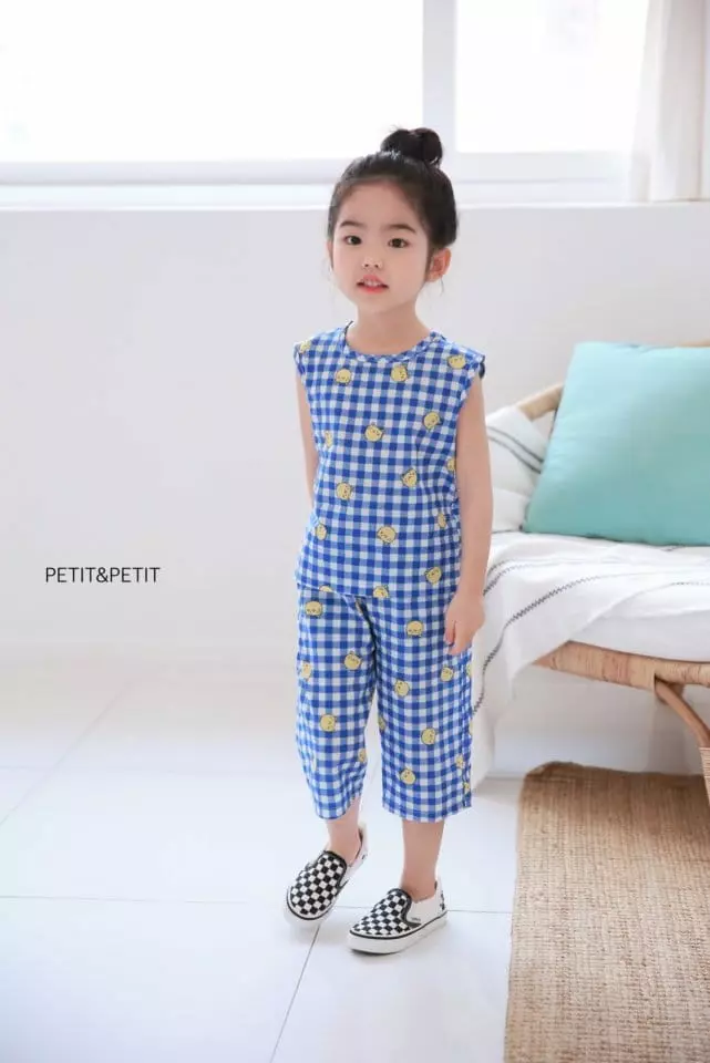 Petit & Petit - Korean Children Fashion - #todddlerfashion - Check Kitty Top Bottom Set - 2