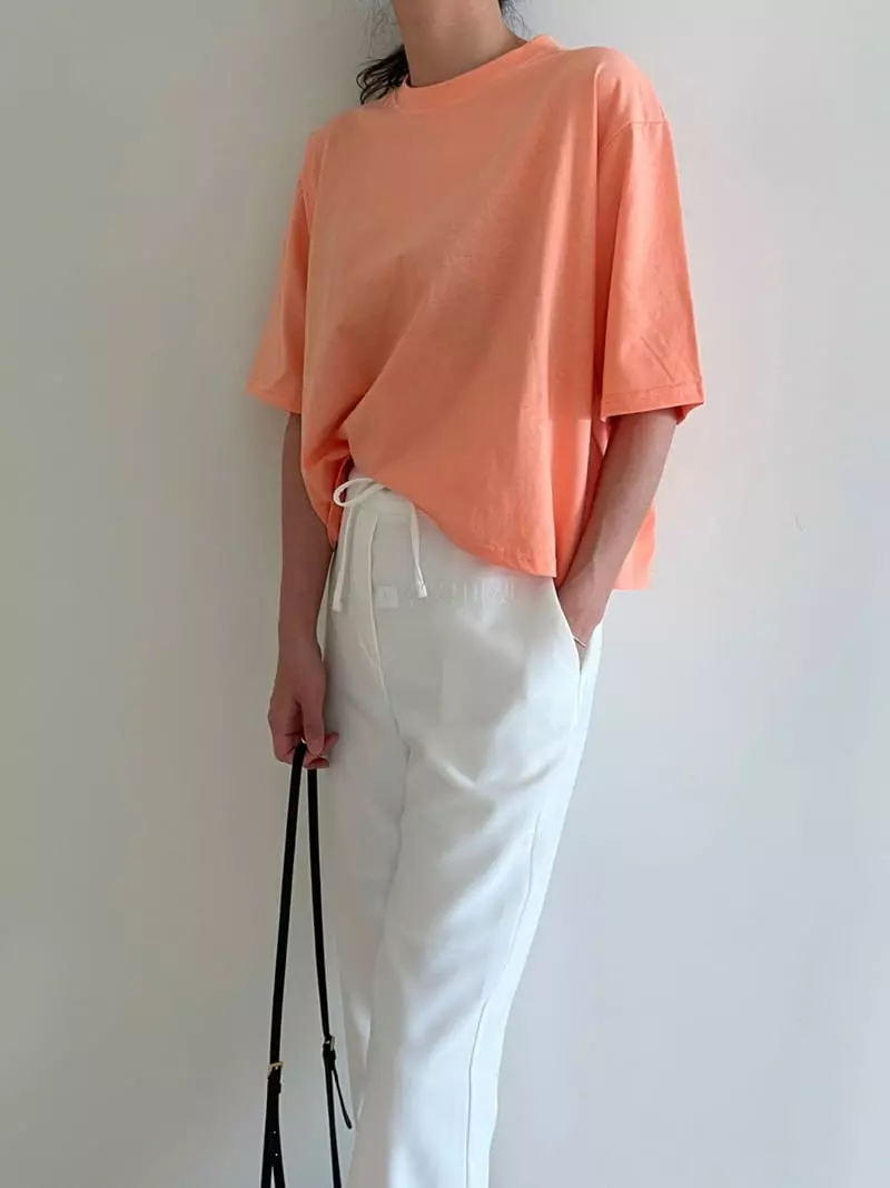 Ripple - Korean Women Fashion - #romanticstyle - Crop Silket Tee - 4