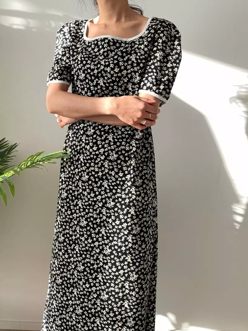 Ripple - Korean Women Fashion - #womensfashion - Flower One-piece - 6