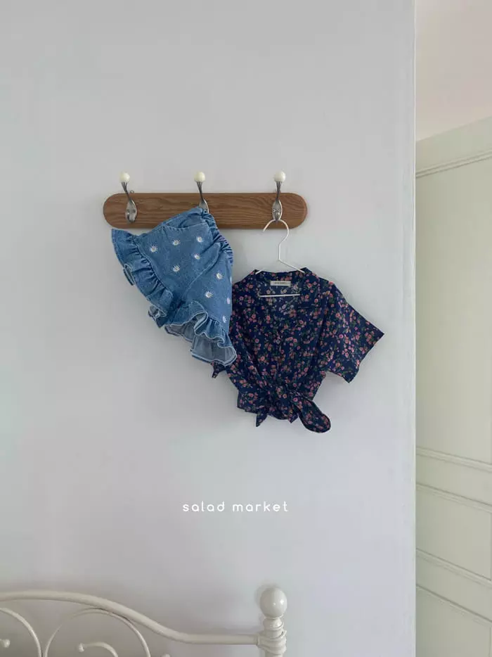 Salad Market - Korean Children Fashion - #fashionkids - Retro Shirt