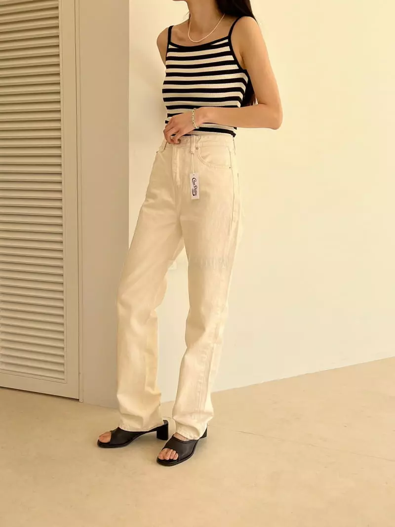 Sllow - Korean Women Fashion - #momslook - Ecru Jeans - 2