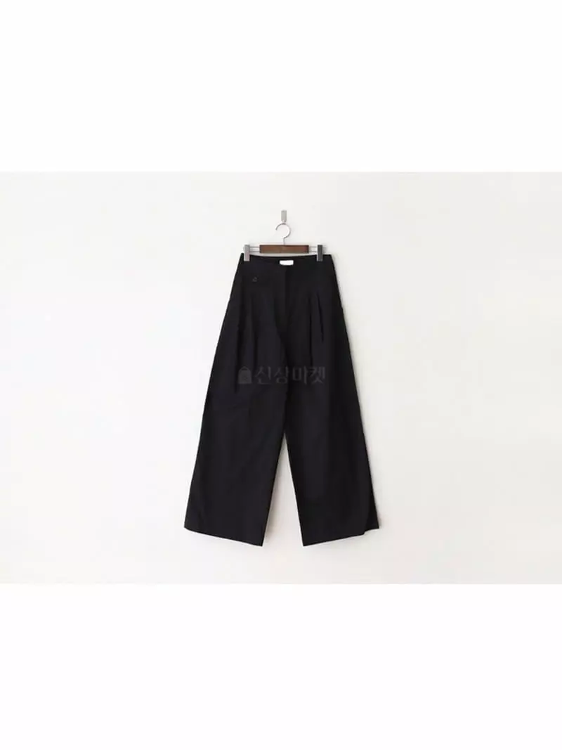 Sllow - Korean Women Fashion - #momslook - Wide Pintuck Pants