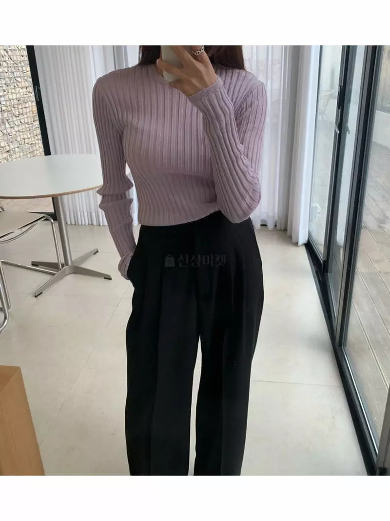 Sllow - Korean Women Fashion - #thatsdarling - Air Pleats Knit - 2