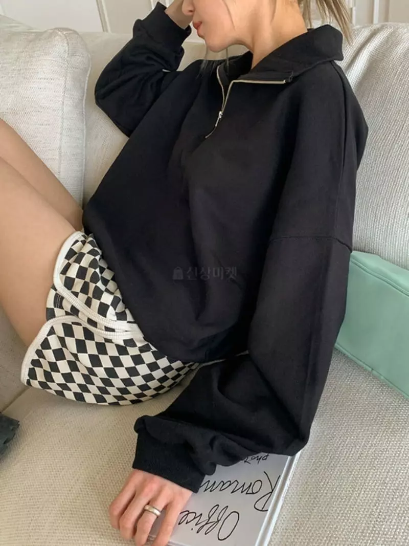 Sllow - Korean Women Fashion - #womensfashion - Checker Boarder Shorts - 3