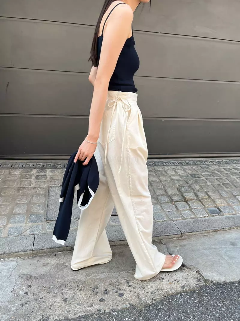 Sllow - Korean Women Fashion - #womensfashion - Comfortable Sleeveless Knit Set
