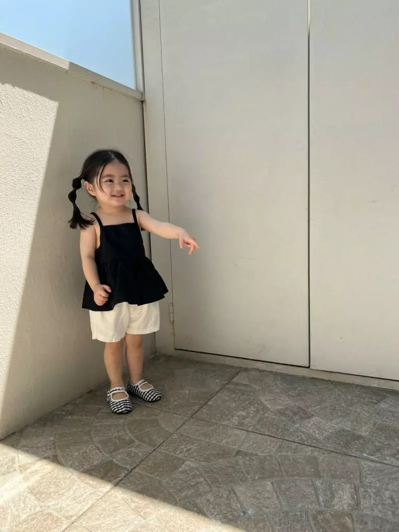 So U - Korean Children Fashion - #prettylittlegirls - Baggy Shorts - 10