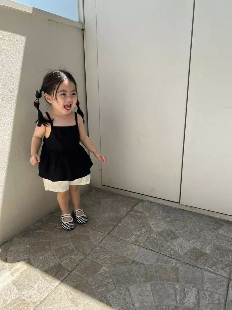 So U - Korean Children Fashion - #prettylittlegirls - String Sleeveless Blouse - 9