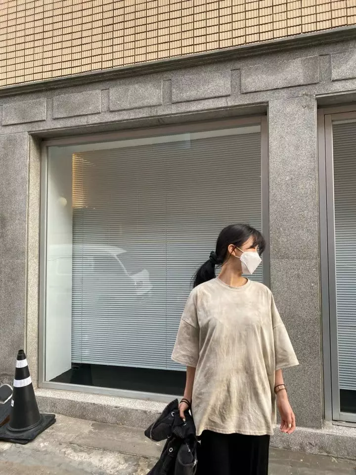 Sunday Closet - Korean Women Fashion - #womensfashion - Mom Grungy Tee - 3