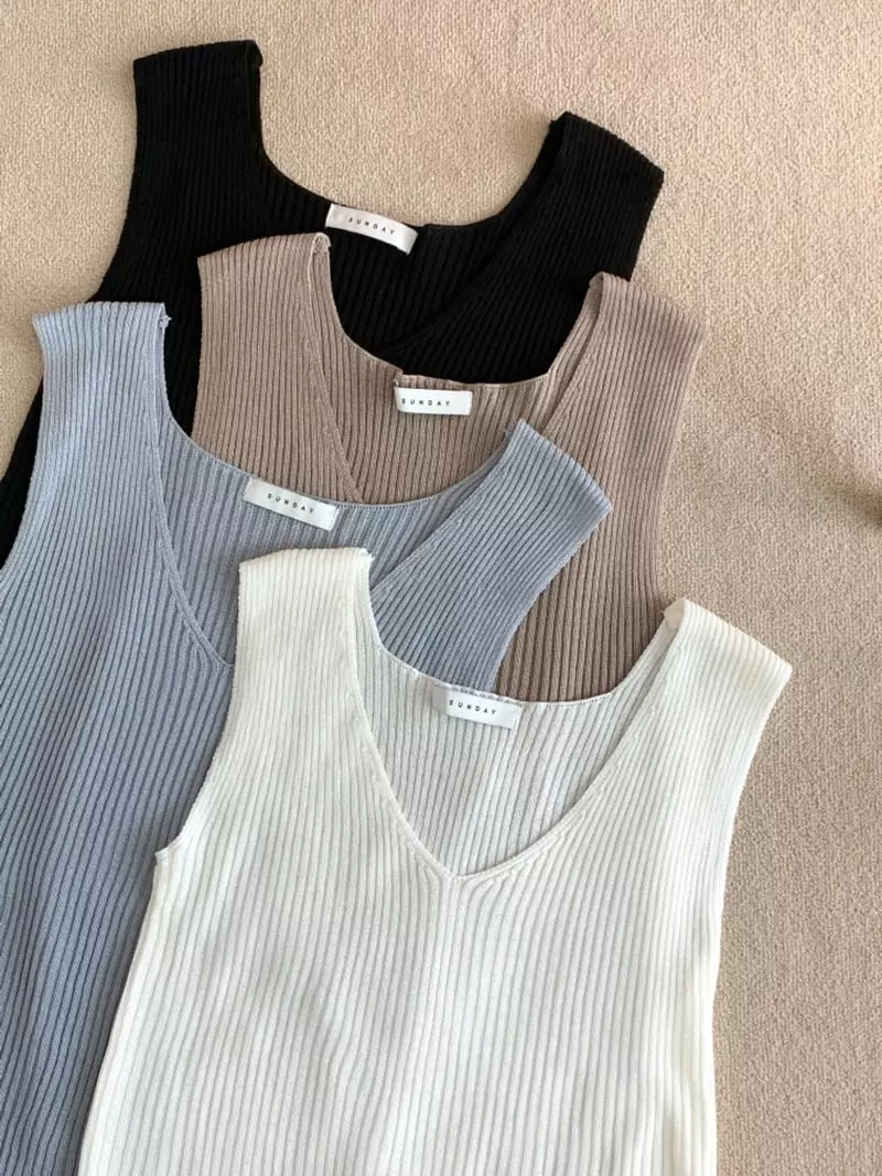Sunday - Korean Women Fashion - #womensfashion - Under Rib Sleeveless Knit - 4