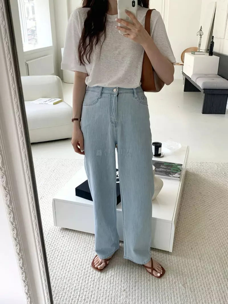Sunday - Korean Women Fashion - #vintageinspired - Garden Tee - 3