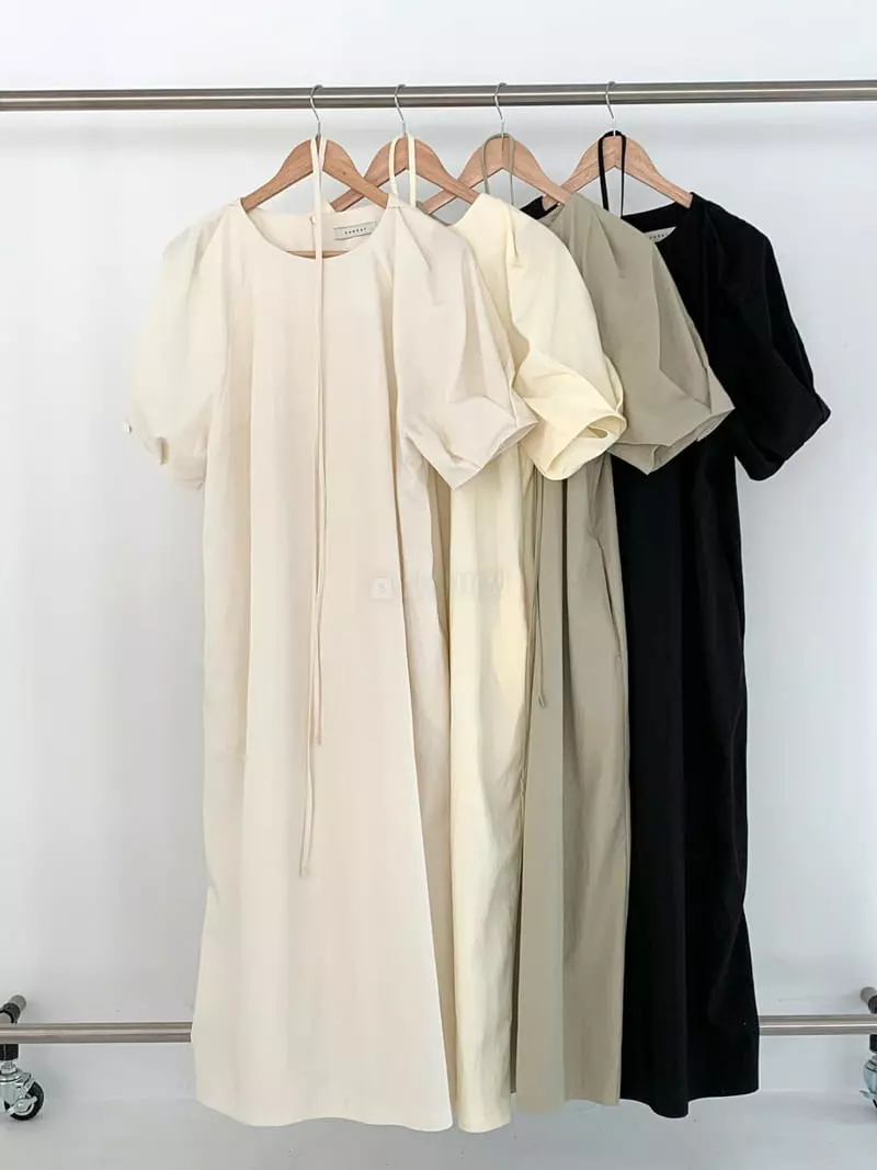 Sunday - Korean Women Fashion - #momslook - Dion Puff One-piece - 4