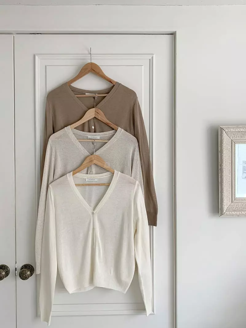 Sunday - Korean Women Fashion - #momslook - V Linen Sleeveless Cardigan Set - 4