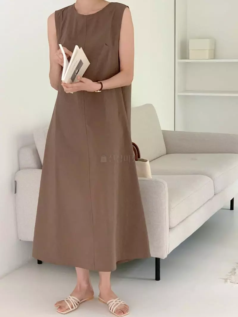 Sunday - Korean Women Fashion - #womensfashion - Back Slit One-piece