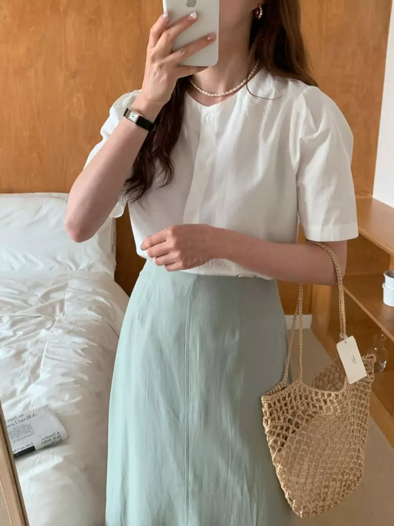 Sunday - Korean Women Fashion - #womensfashion - Clare Blouse