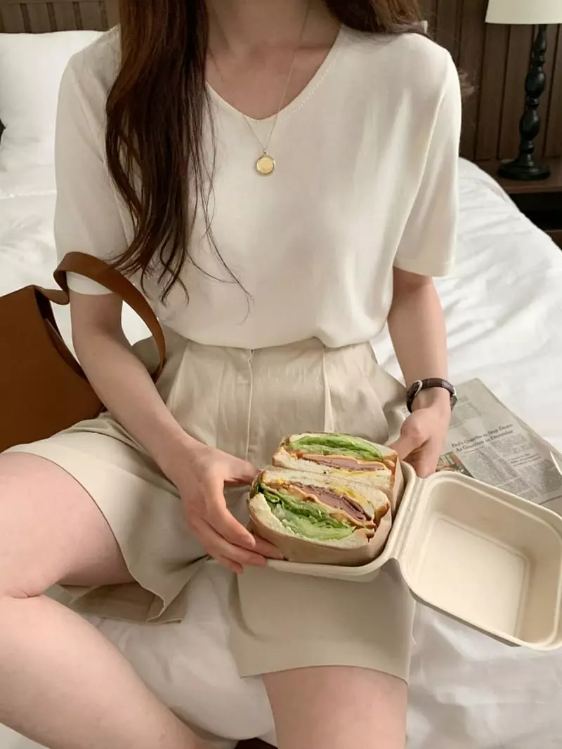 Sunday - Korean Women Fashion - #womensfashion - Newtrol V Knit - 2