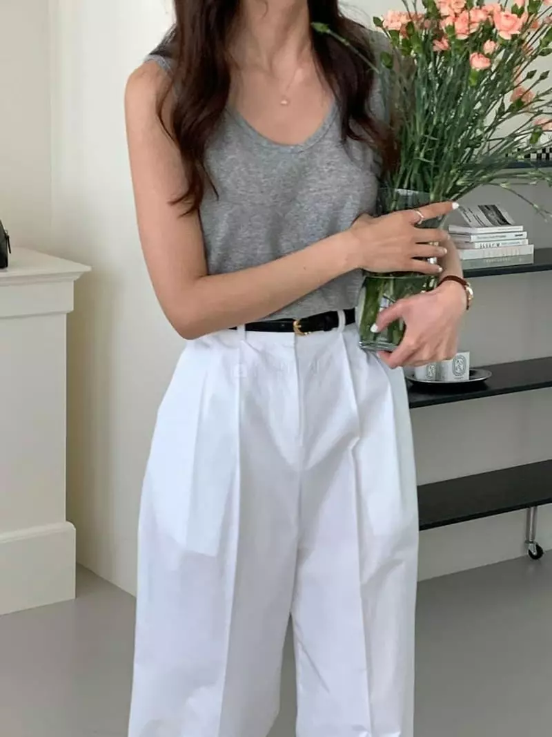Tacit - Korean Women Fashion - #thelittlethings - U Neck Sleeveless - 4