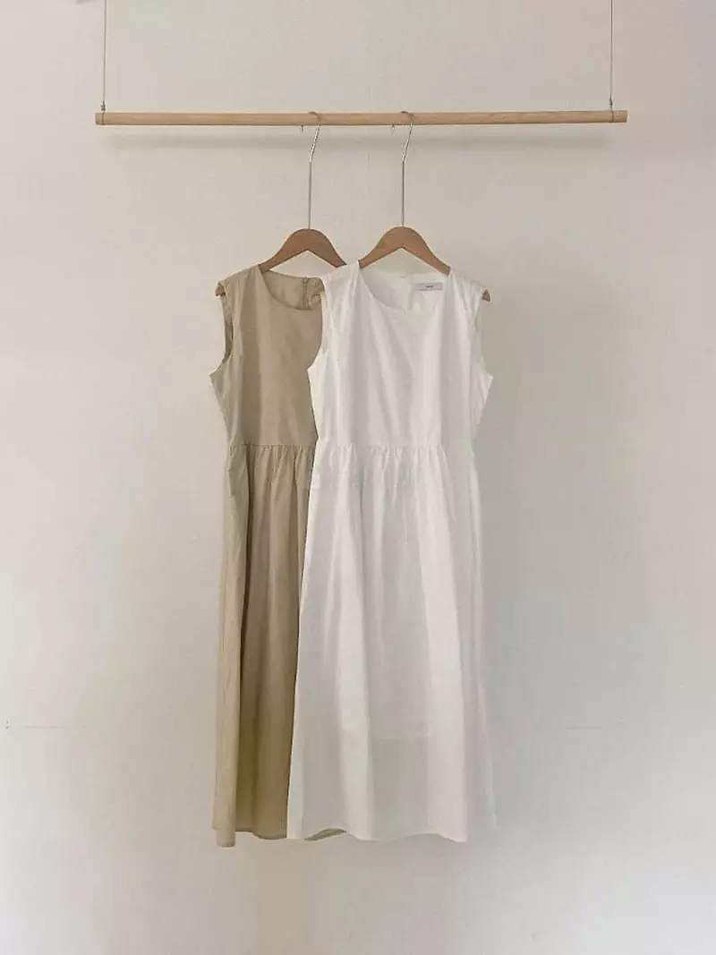 Tacit - Korean Women Fashion - #pursuepretty - Din Sleeveless One-piece - 4