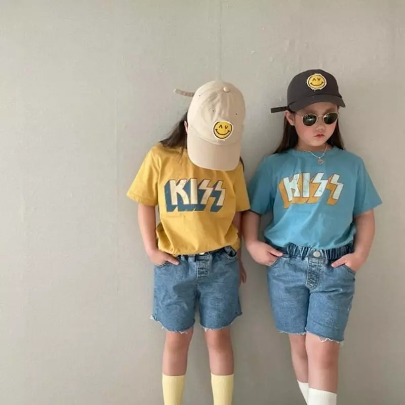 The Grey - Korean Children Fashion - #discoveringself - Kiss Tee - 2