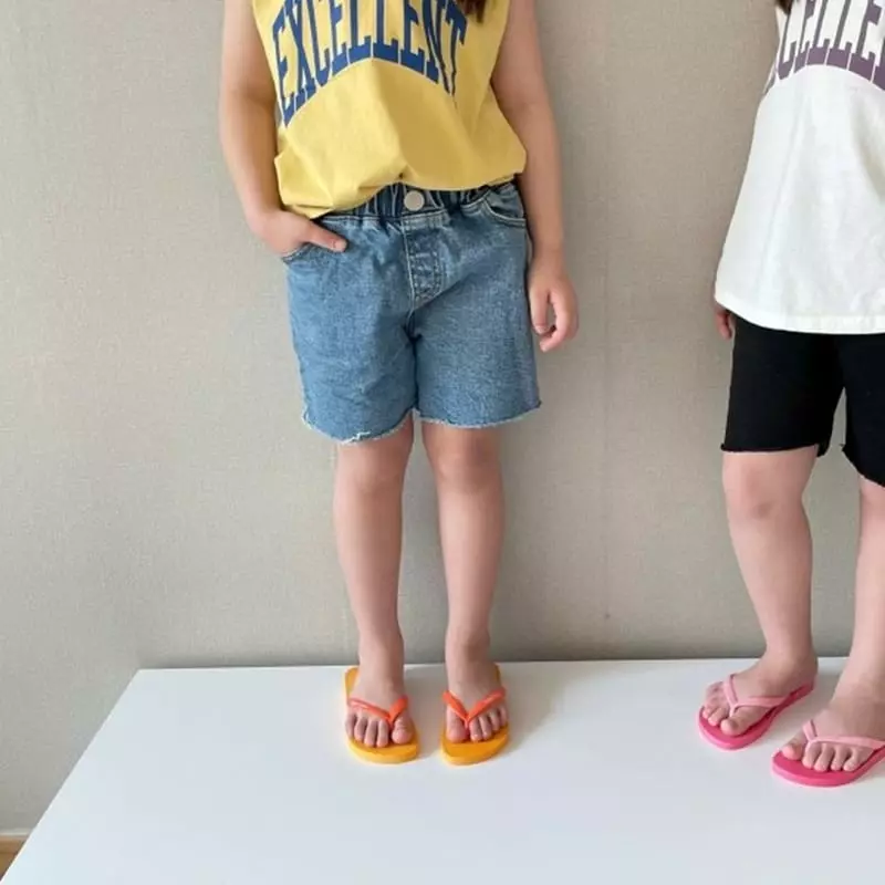 The Grey - Korean Children Fashion - #kidzfashiontrend - Cutting Shorts
